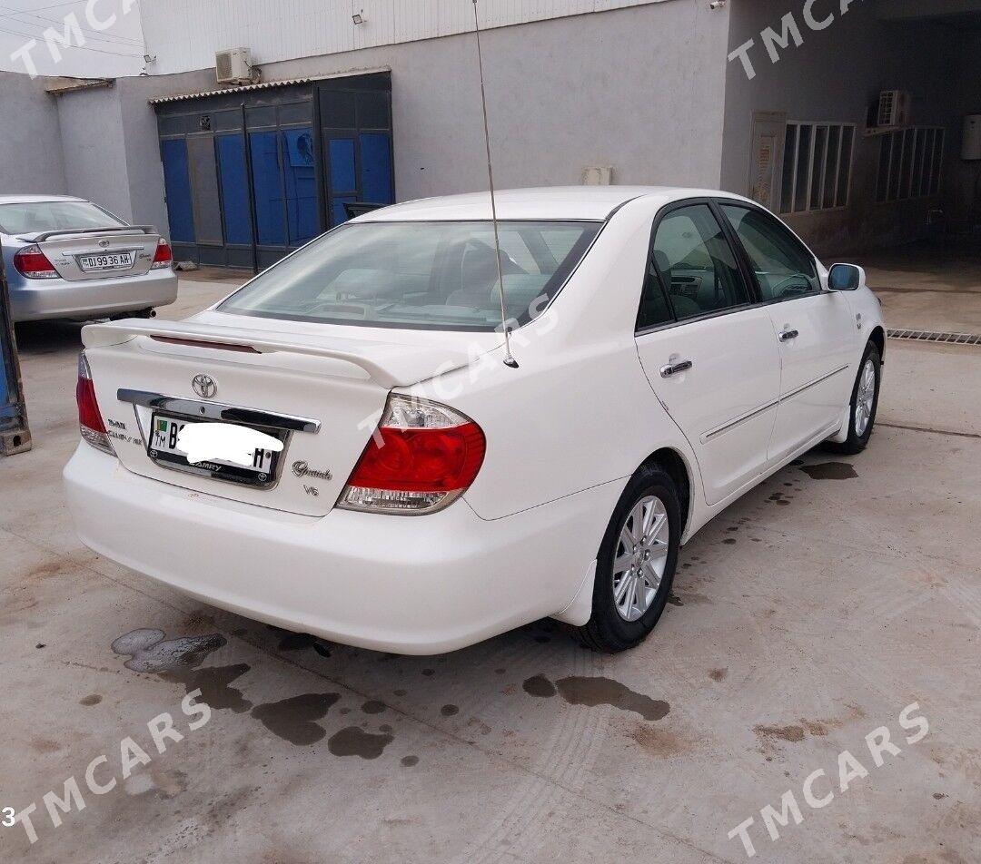 Toyota Camry 2002 - 140 000 TMT - Теджен - img 4