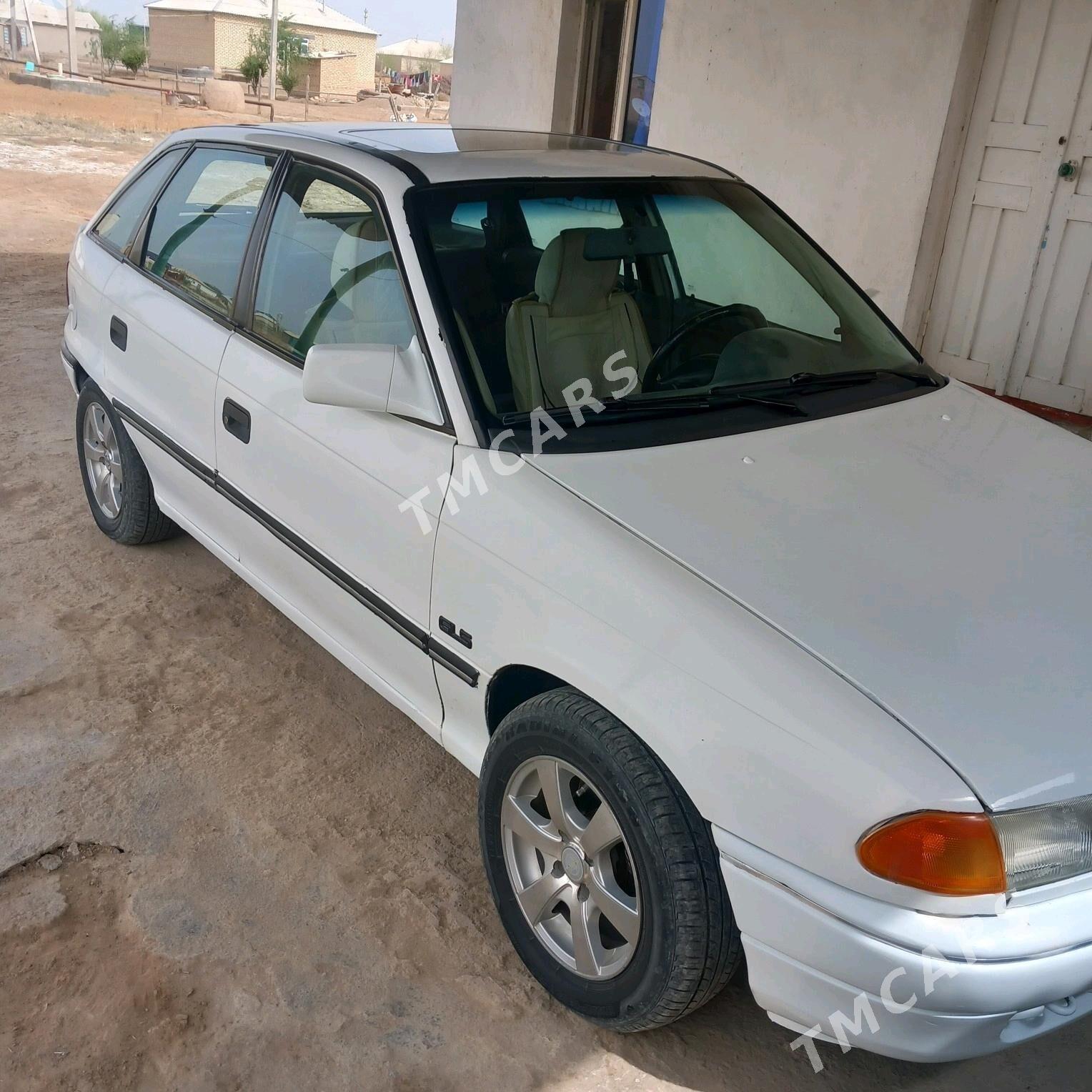 Opel Astra 1992 - 32 000 TMT - Бабадайхан - img 2
