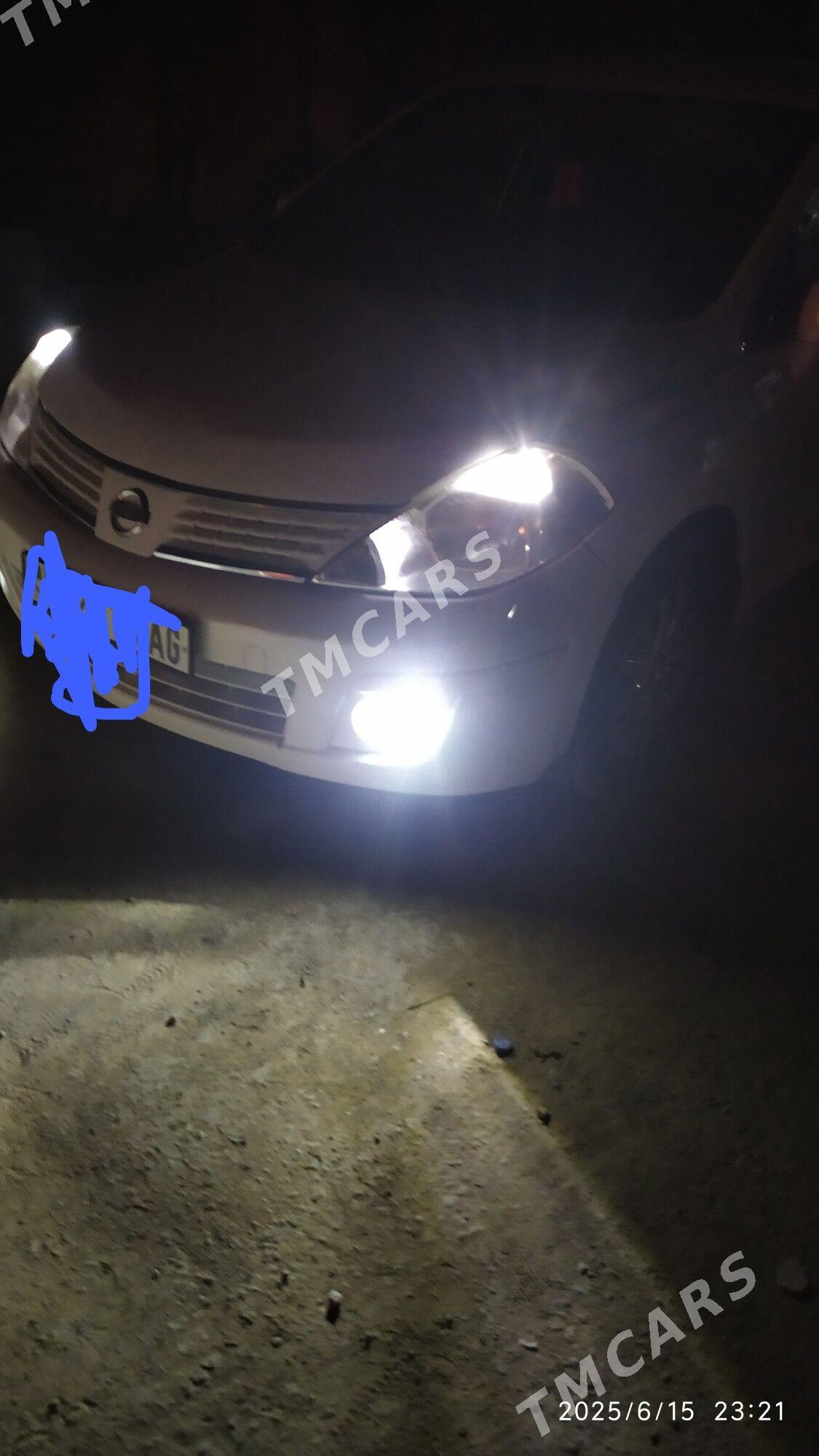 Nissan Versa 2010 - 135 000 TMT - Çoganly - img 2