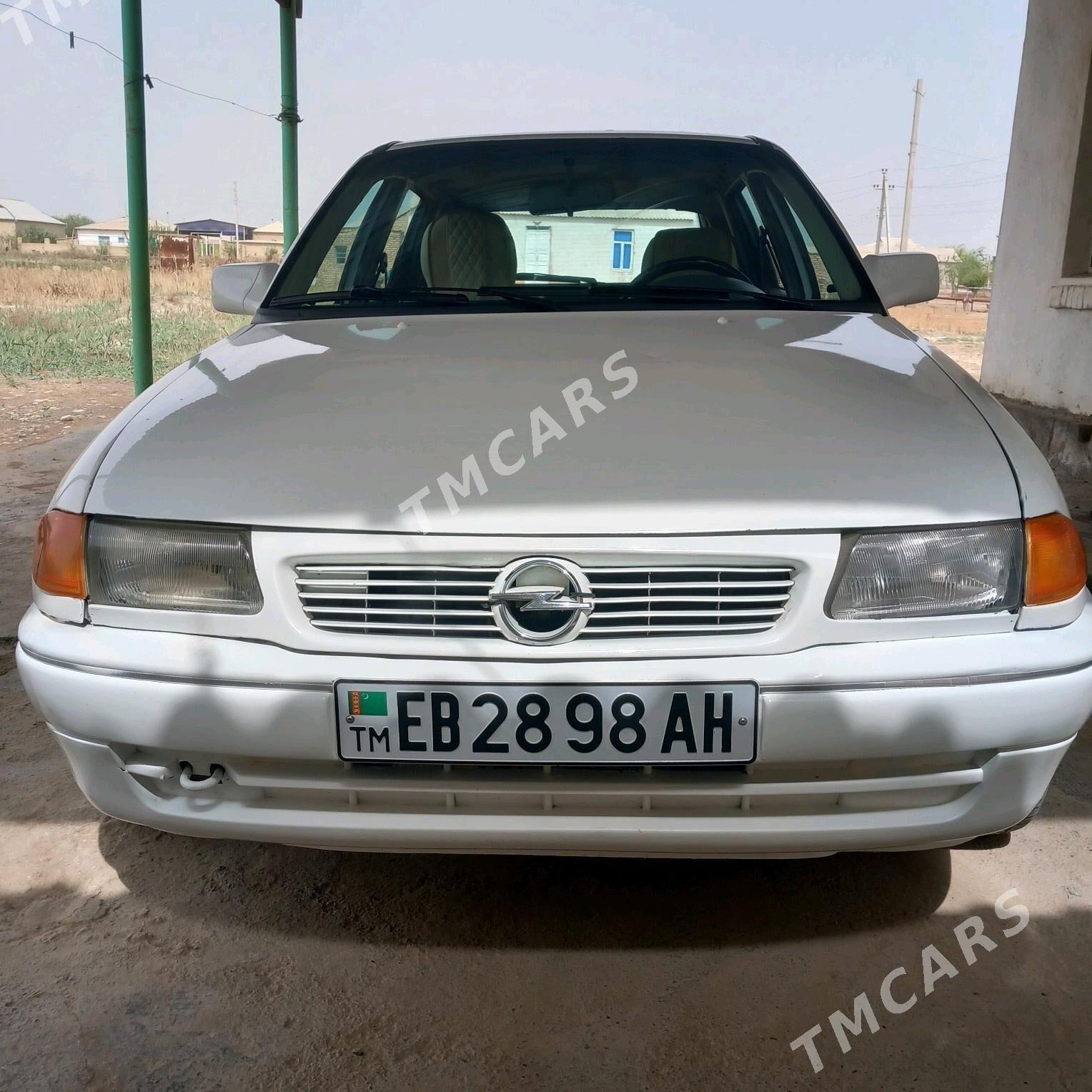 Opel Astra 1992 - 32 000 TMT - Бабадайхан - img 3