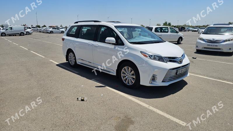Toyota Sienna 2017 - 399 000 TMT - Ашхабад - img 2
