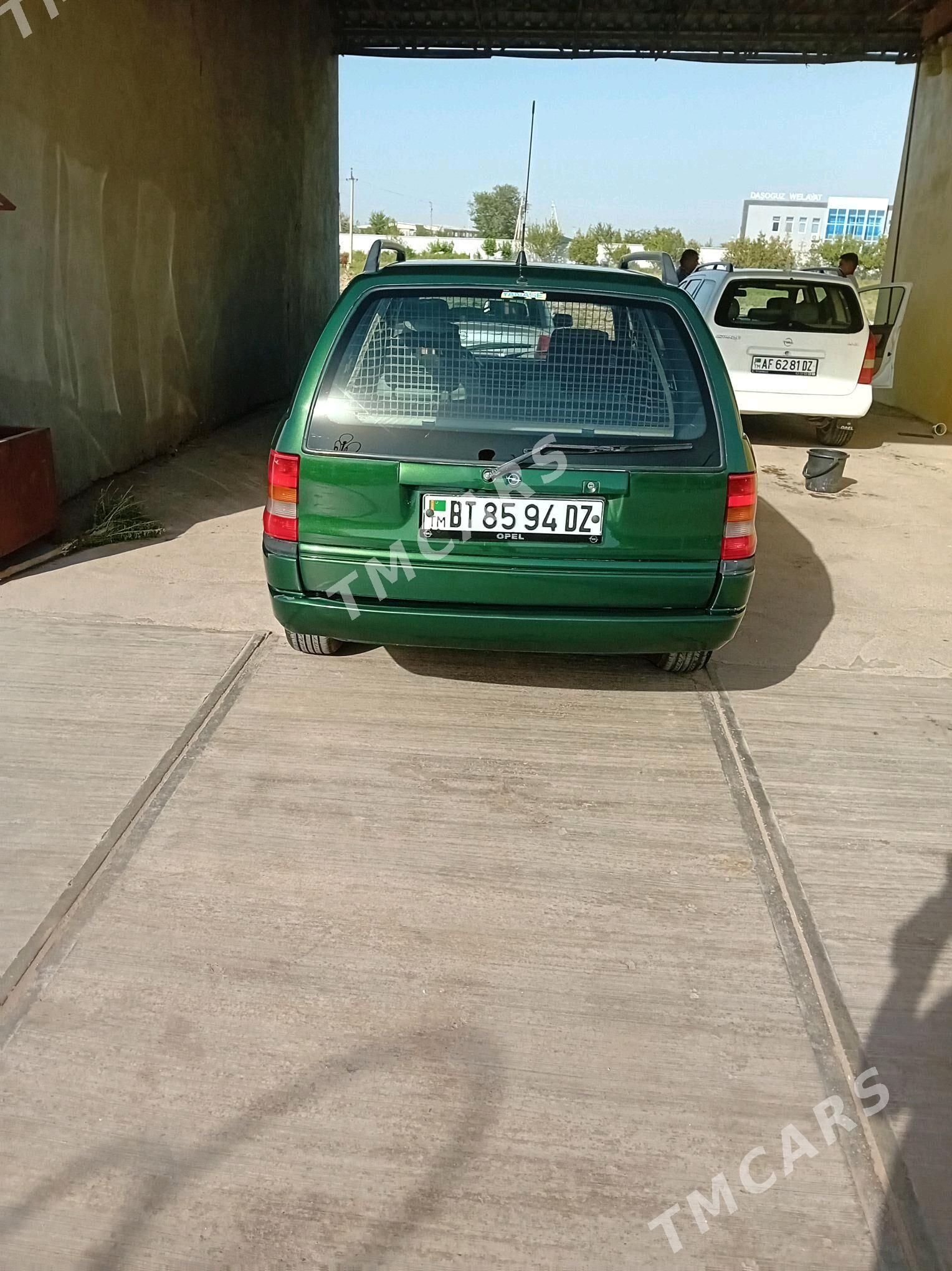 Opel Astra 1997 - 50 000 TMT - Дашогуз - img 2
