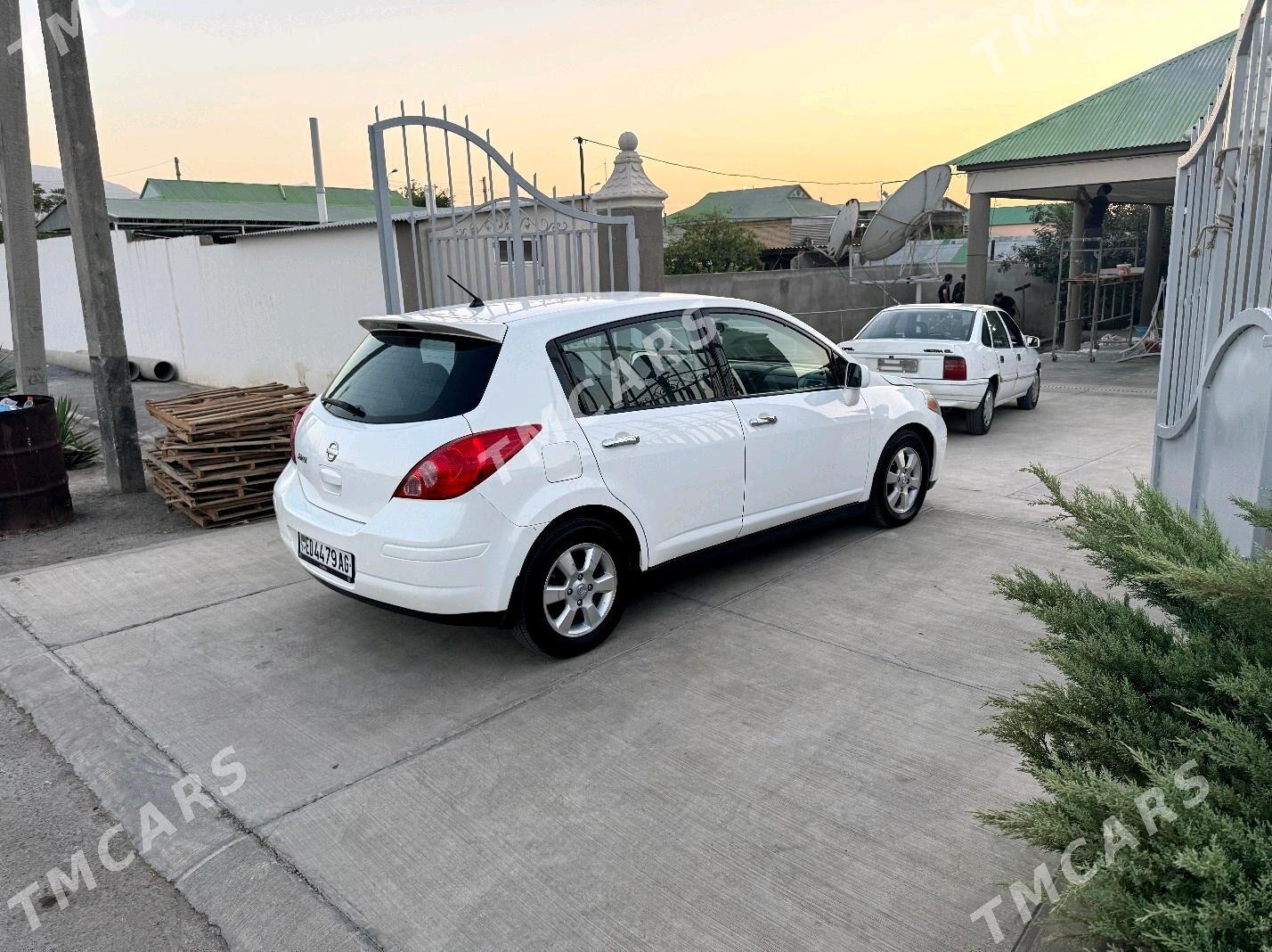 Nissan Versa 2009 - 128 000 TMT - Aşgabat - img 4