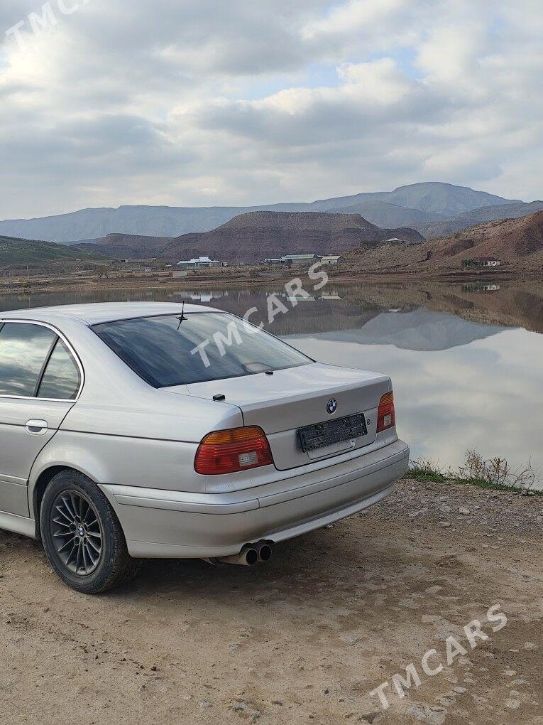 BMW 530 2002 - 150 000 TMT - Магданлы - img 2