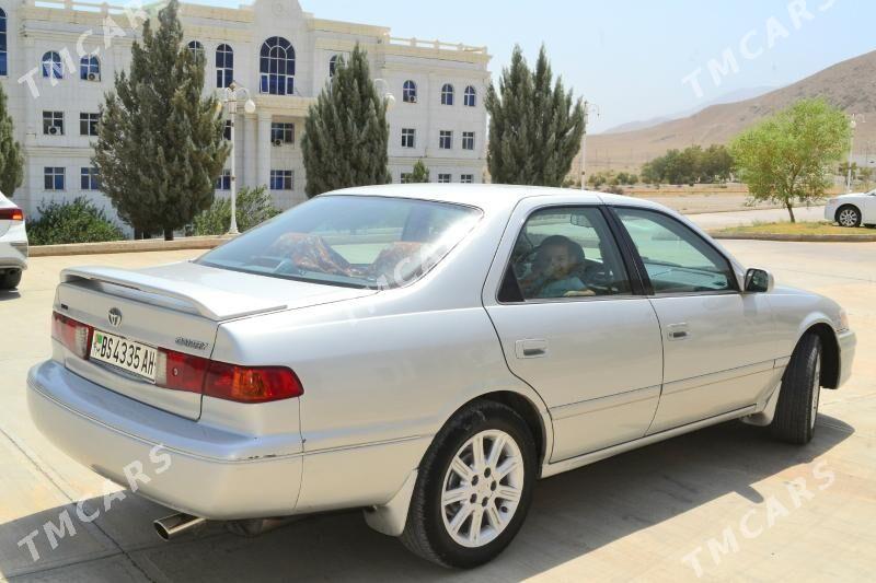 Toyota Camry 2000 - 138 000 TMT - Бахарден - img 3