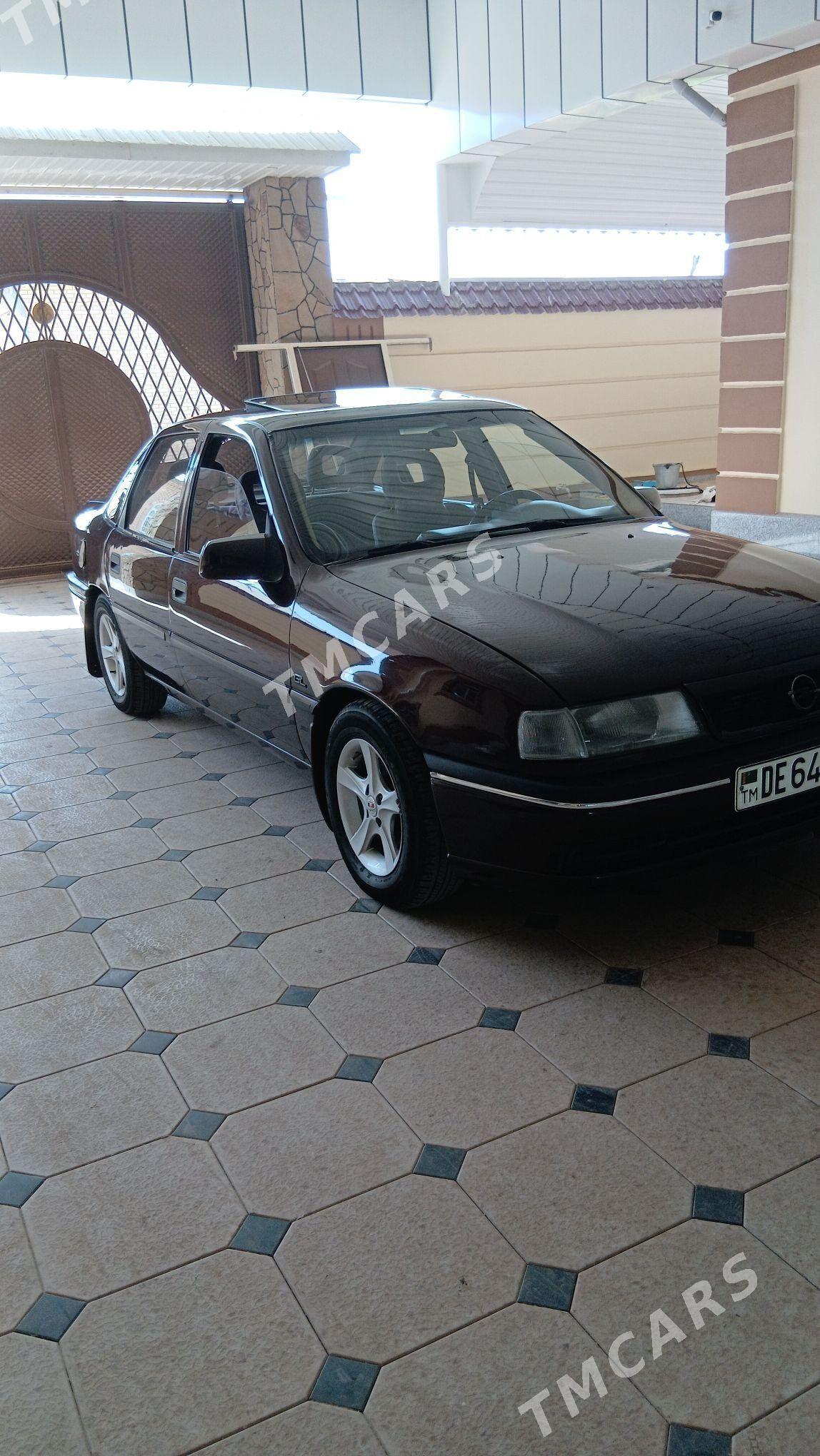 Opel Vectra 1993 - 40 000 TMT - Mary - img 2