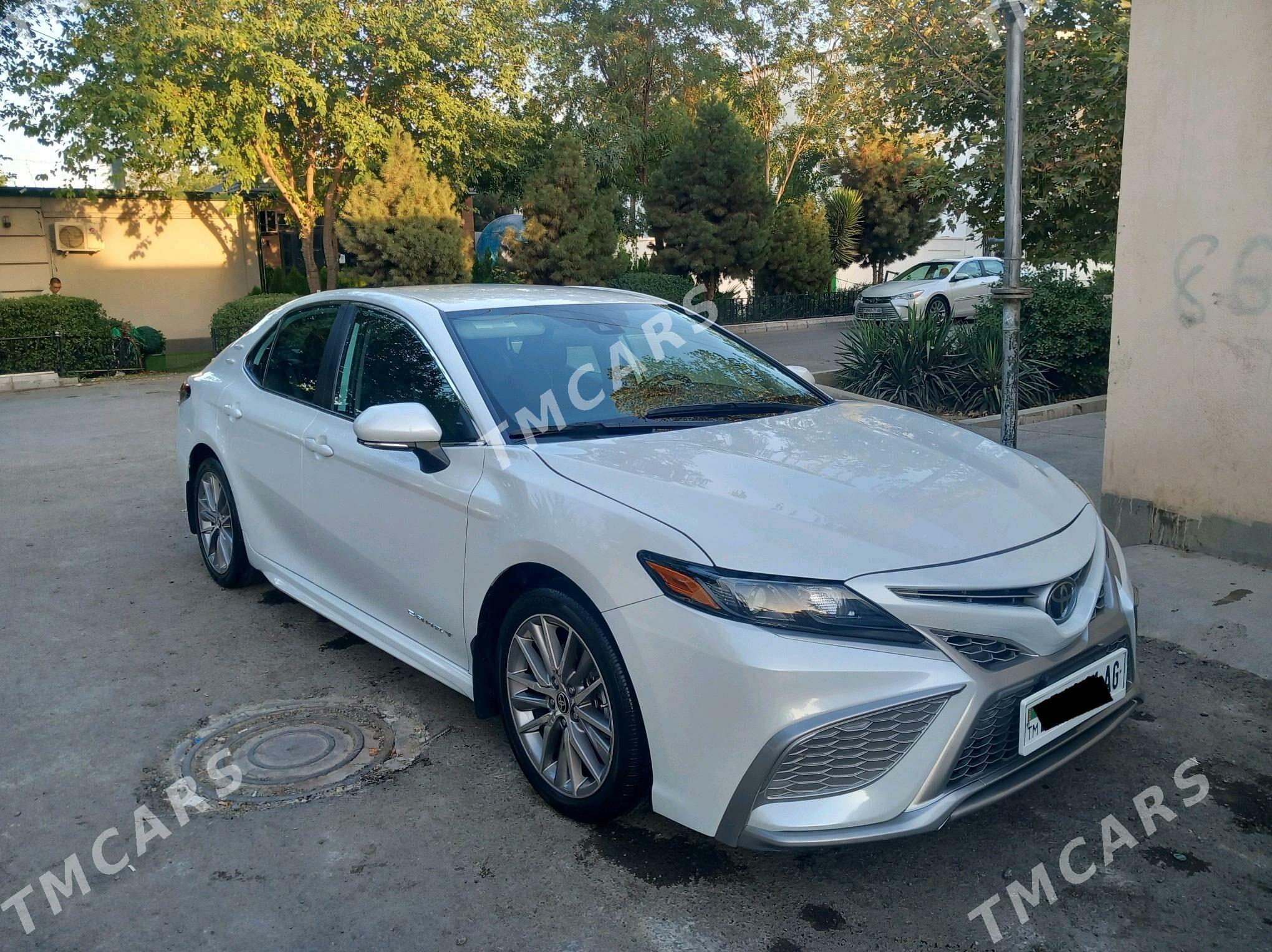 Toyota Camry 2022 - 305 000 TMT - Ашхабад - img 3