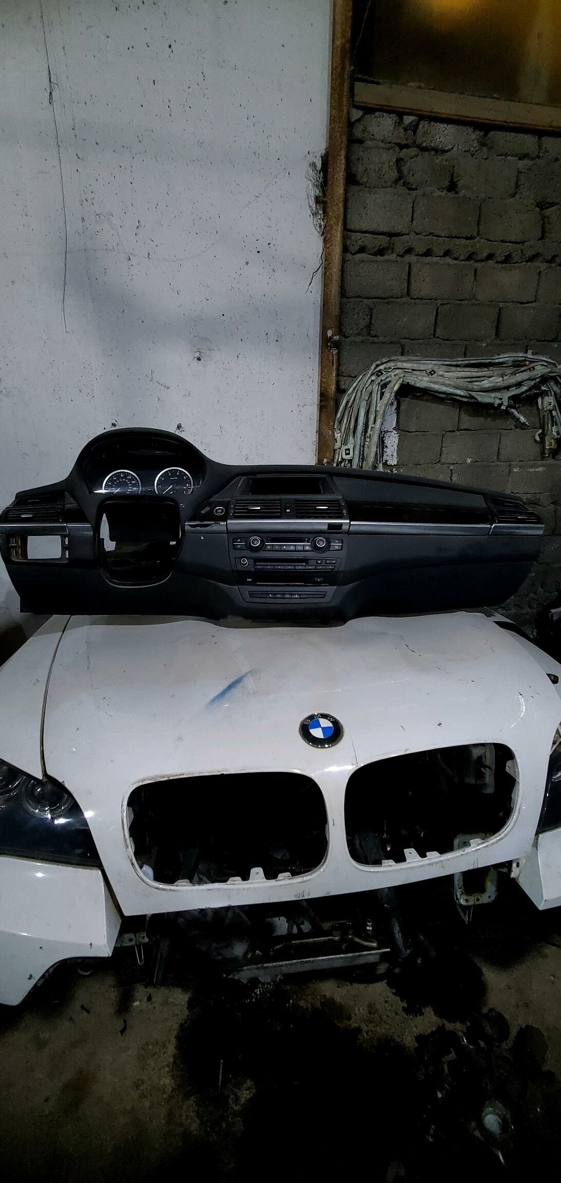 BMW Mercedes angar - Bedew - img 3