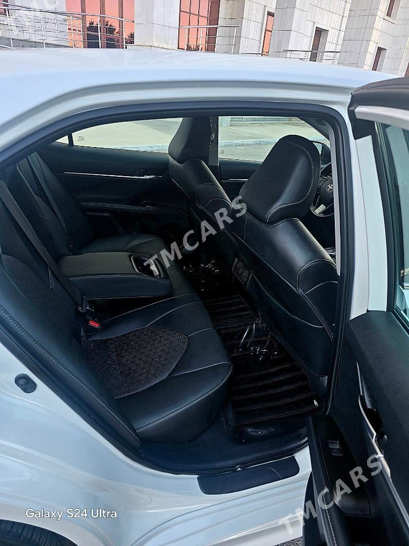Toyota Camry 2023 - 296 000 TMT - Ашхабад - img 8