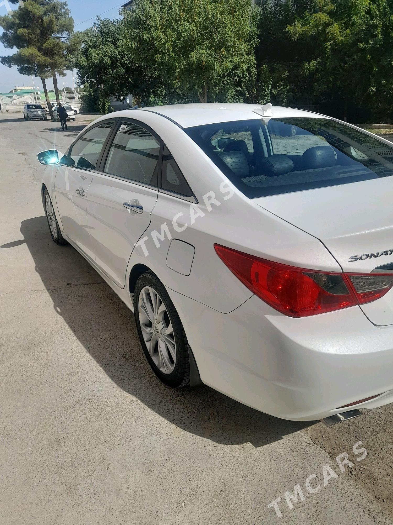 Hyundai Sonata 2010 - 153 000 TMT - Aşgabat - img 4