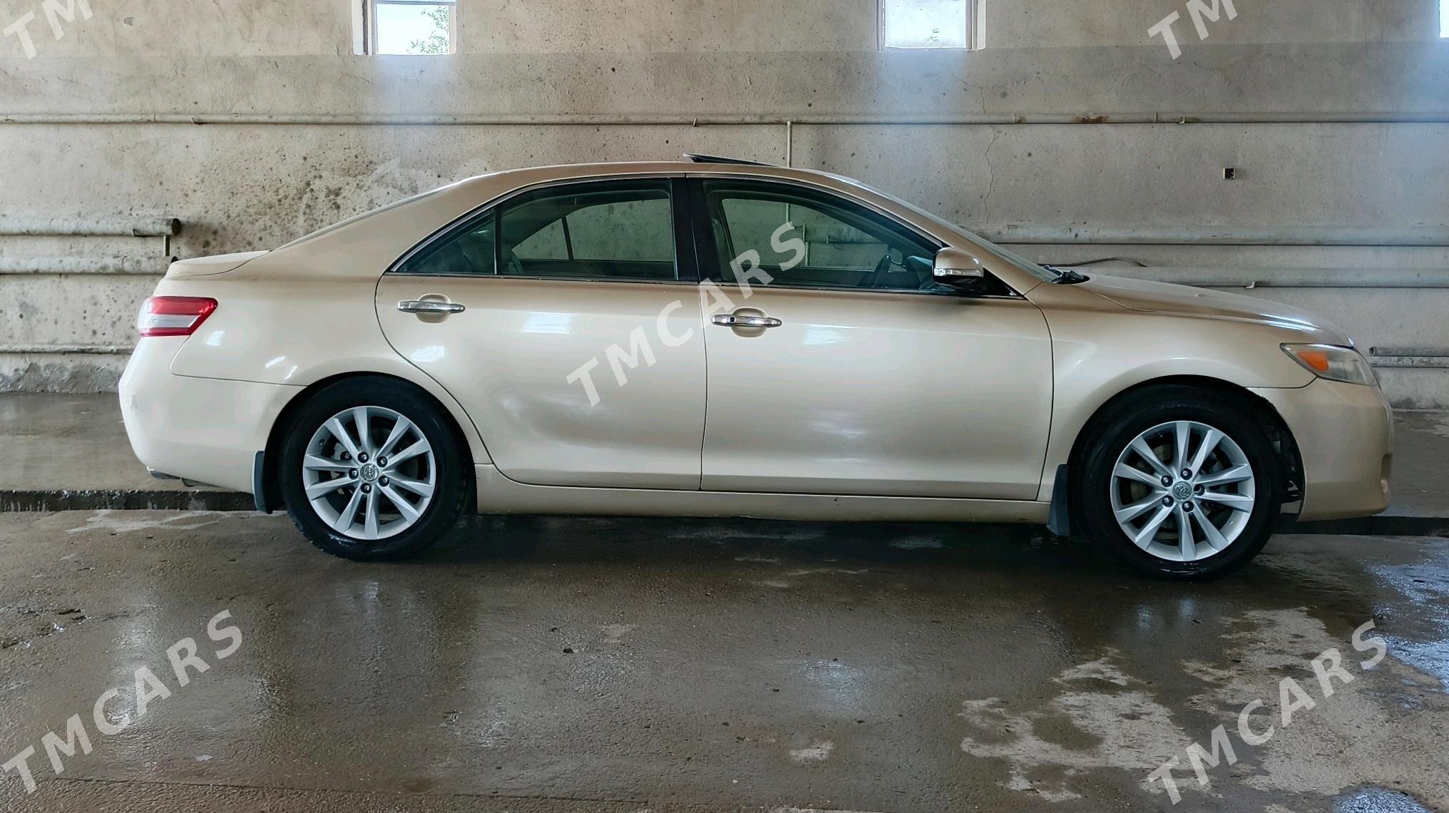 Toyota Camry 2010 - 200 000 TMT - Губадаг - img 2