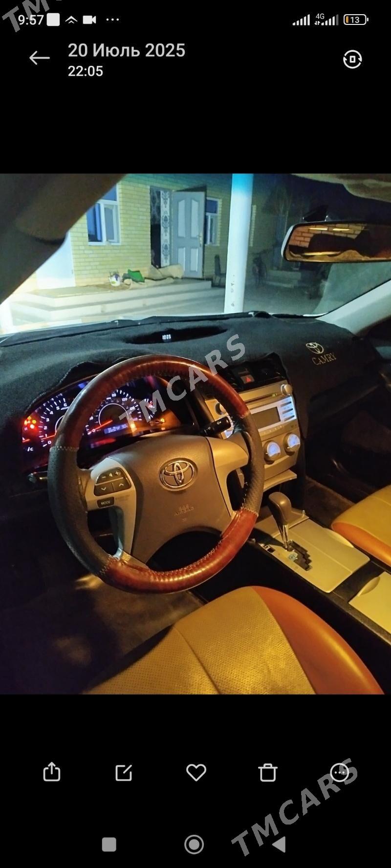 Toyota Camry 2011 - 190 000 TMT - Мургап - img 7
