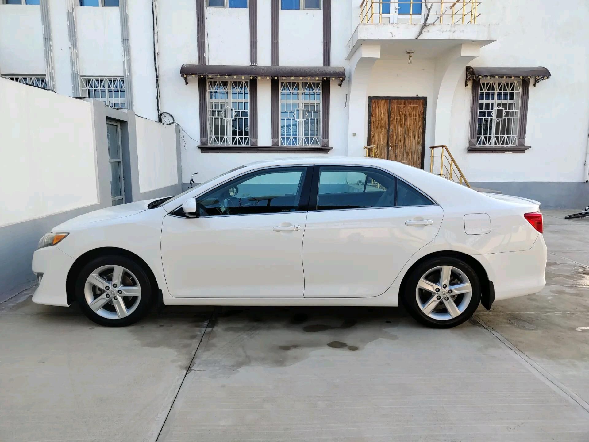 Toyota Camry 2012 - 215 000 TMT - Ашхабад - img 6