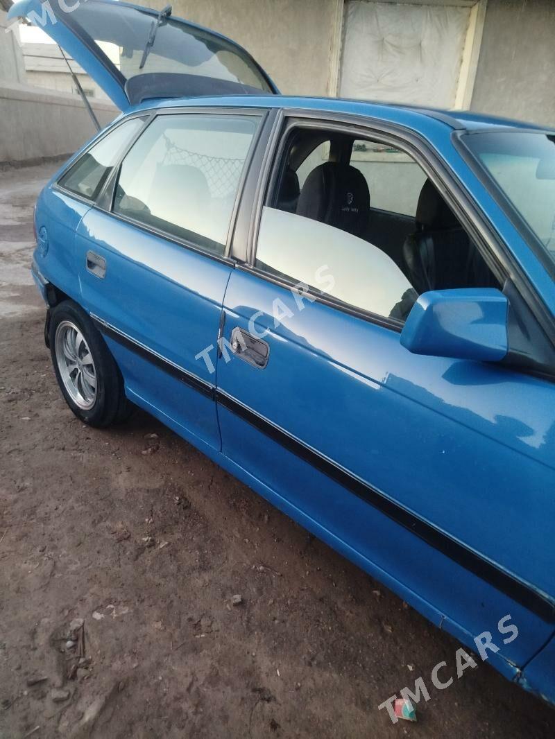 Opel Astra 1992 - 25 000 TMT - Daşoguz - img 3
