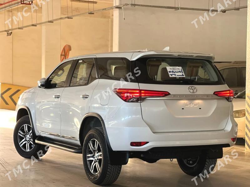 Toyota Fortuner 2024 - 644 000 TMT - Ашхабад - img 2