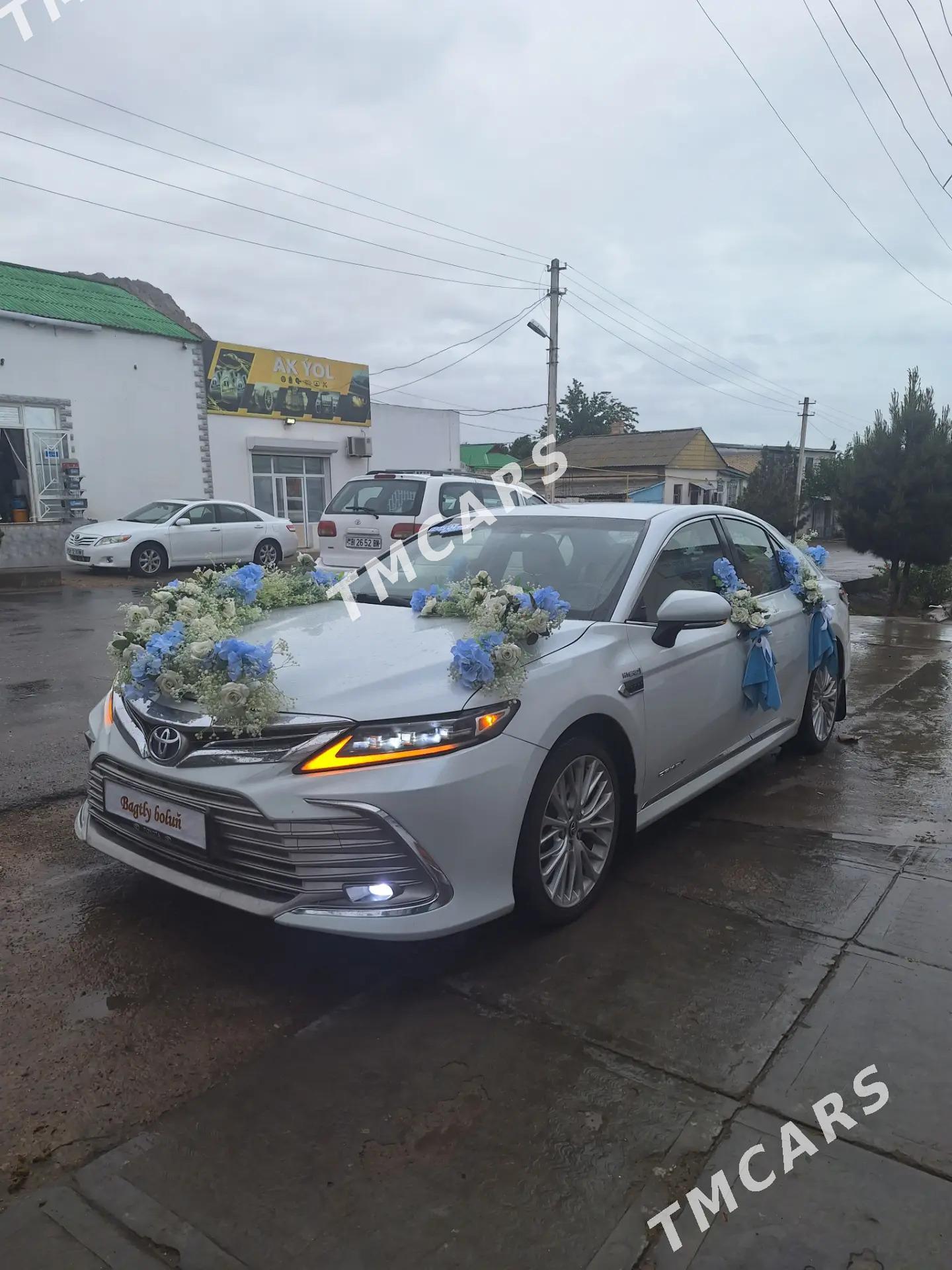 Toyota Camry Hybrid 2020 - 240 000 TMT - Türkmenbaşy - img 3