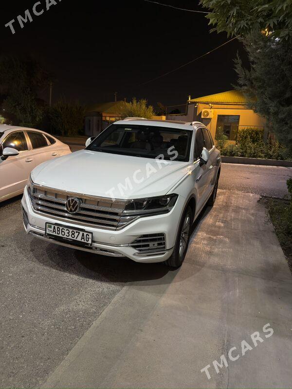 Volkswagen Touareg 2021 - 1 140 000 TMT - Aşgabat - img 8