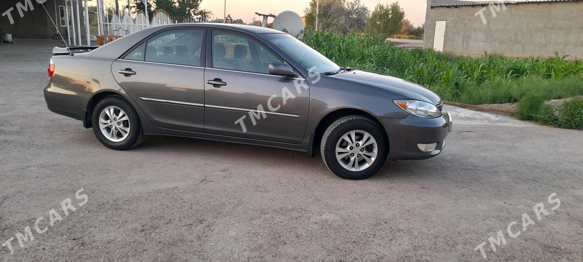 Toyota Camry 2006 - 159 000 TMT - Гурбансолтан Едже - img 3