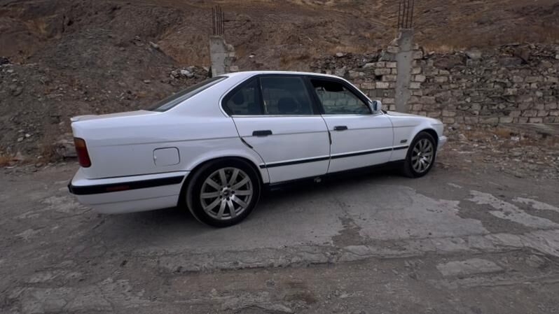 BMW E34 1988 - 32 000 TMT - Гызыларбат - img 3