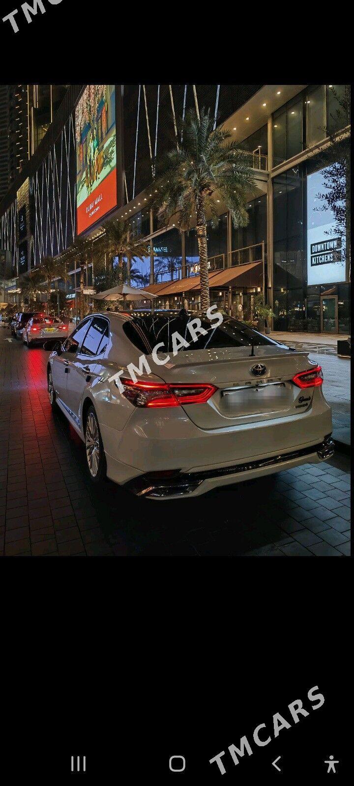 Toyota Camry Hybrid 2020 - 240 000 TMT - Türkmenbaşy - img 8