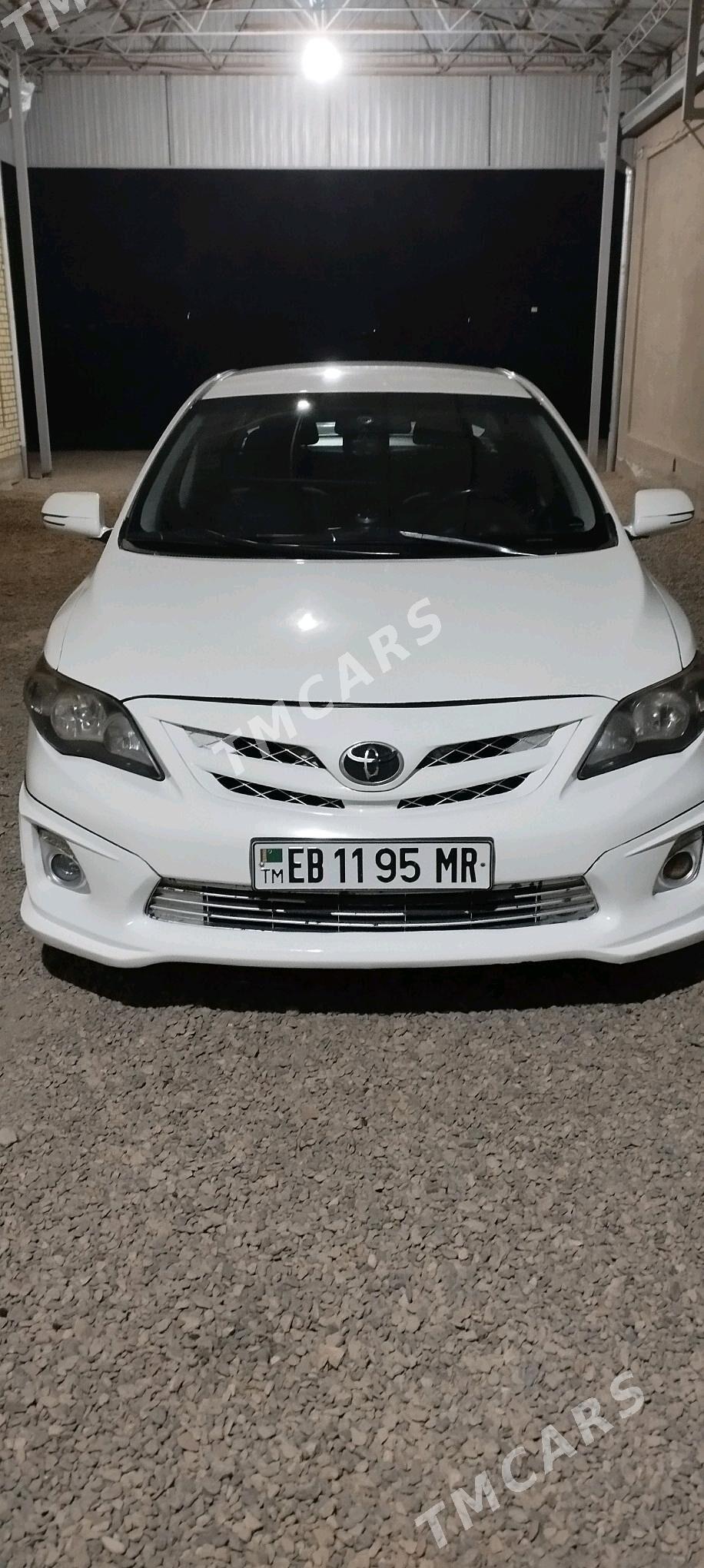 Toyota Corolla 2011 - 150 000 TMT - Мары - img 4