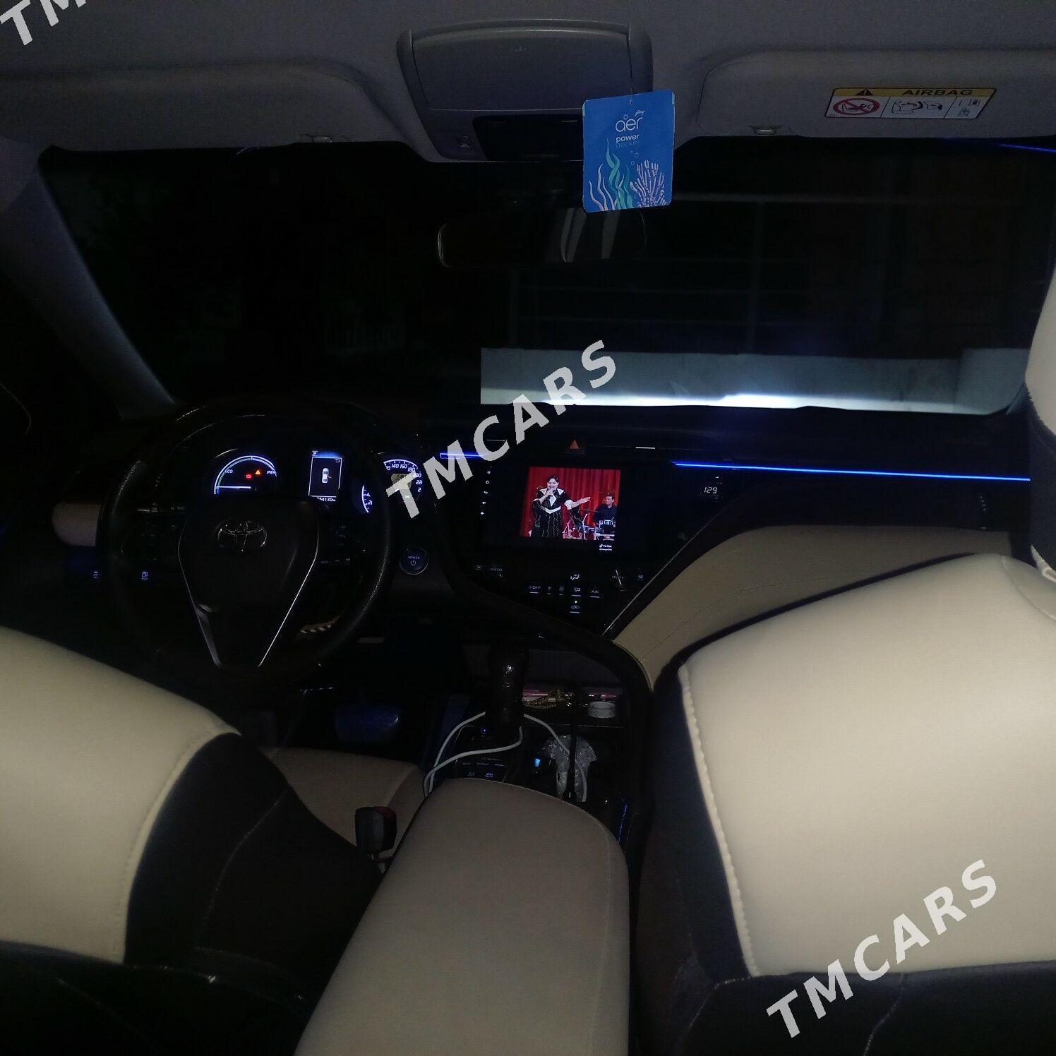 Toyota Camry Hybrid 2020 - 240 000 TMT - Türkmenbaşy - img 9