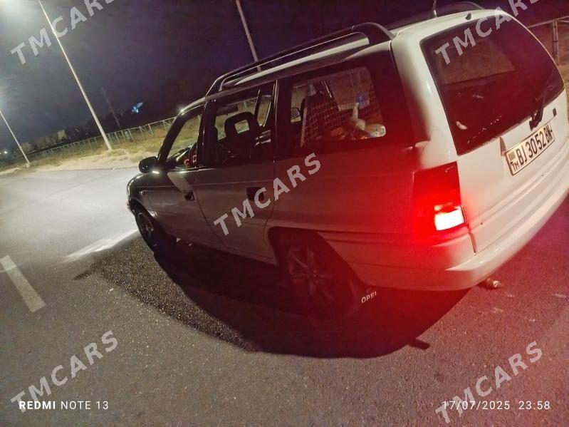 Opel Astra 1996 - 43 000 TMT - Türkmenbaşy - img 3