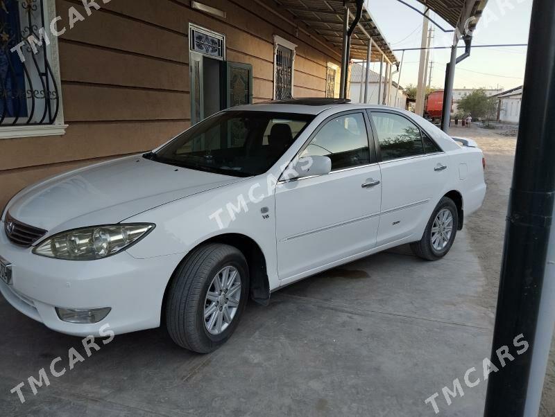 Toyota Camry 2005 - 220 000 TMT - Şabat etr. - img 3