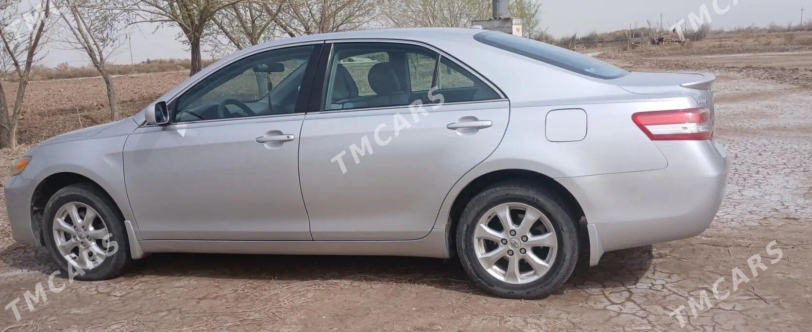 Toyota Camry 2011 - 250 000 TMT - Кёнеургенч - img 5