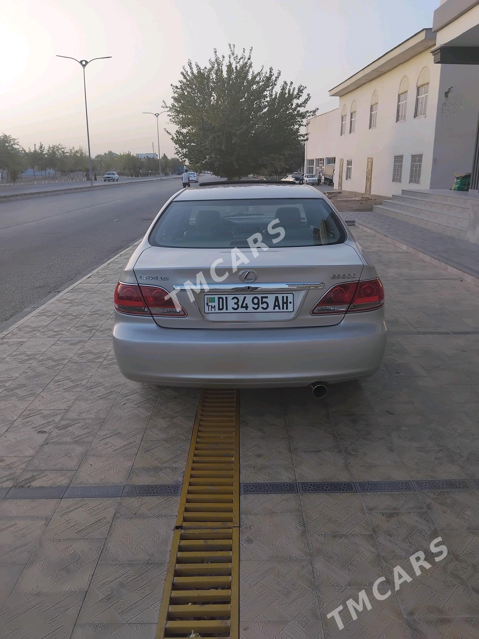 Lexus ES 300 2003 - 165 000 TMT - Babadaýhan - img 2