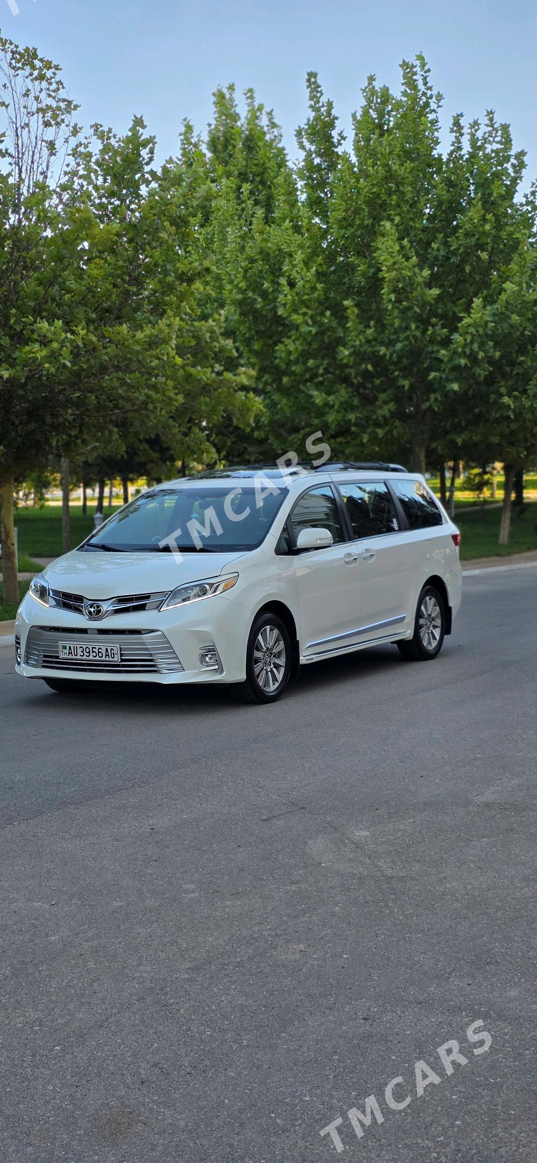 Toyota Sienna 2020 - 530 000 TMT - Bedew - img 4