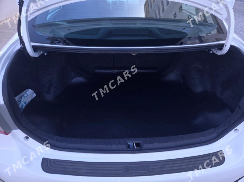 Toyota Corolla 2011 - 190 000 TMT - Ашхабад - img 9
