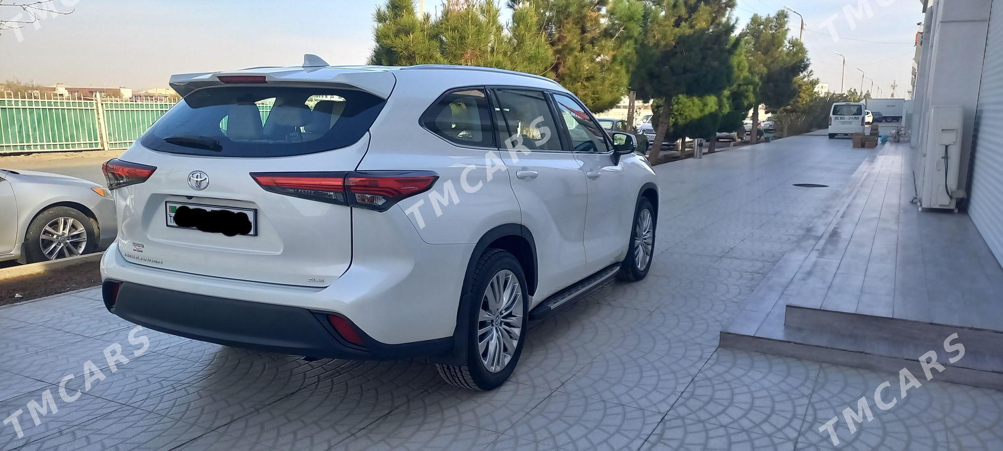 Toyota Highlander 2021 - 685 000 TMT - Мары - img 10