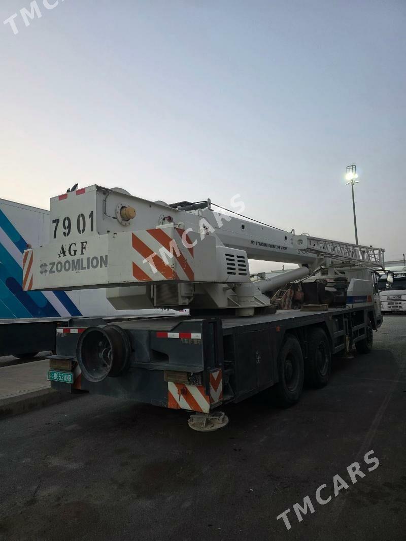 XCMG 25 2013 - 1 100 000 TMT - Aşgabat - img 3