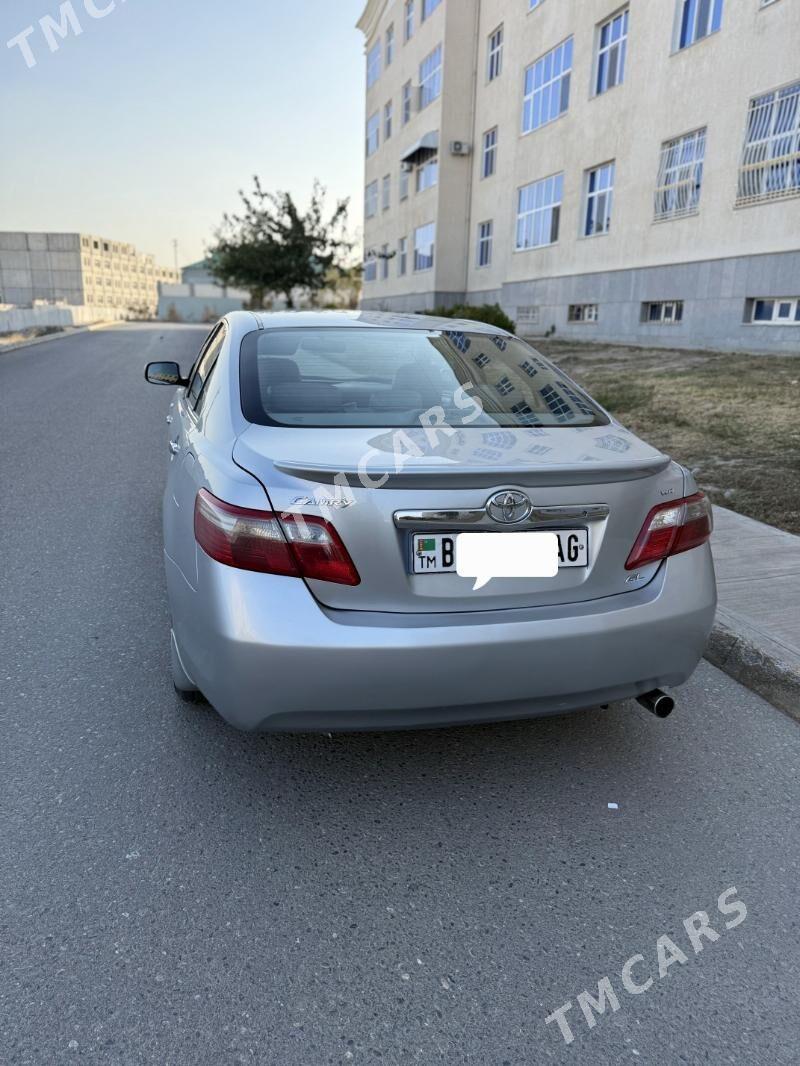 Toyota Camry 2008 - 153 000 TMT - 10 мкр - img 3
