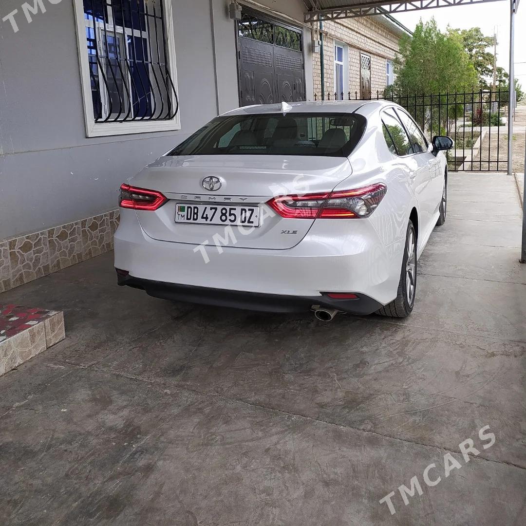 Toyota Camry 2021 - 340 000 TMT - Şabat etr. - img 4