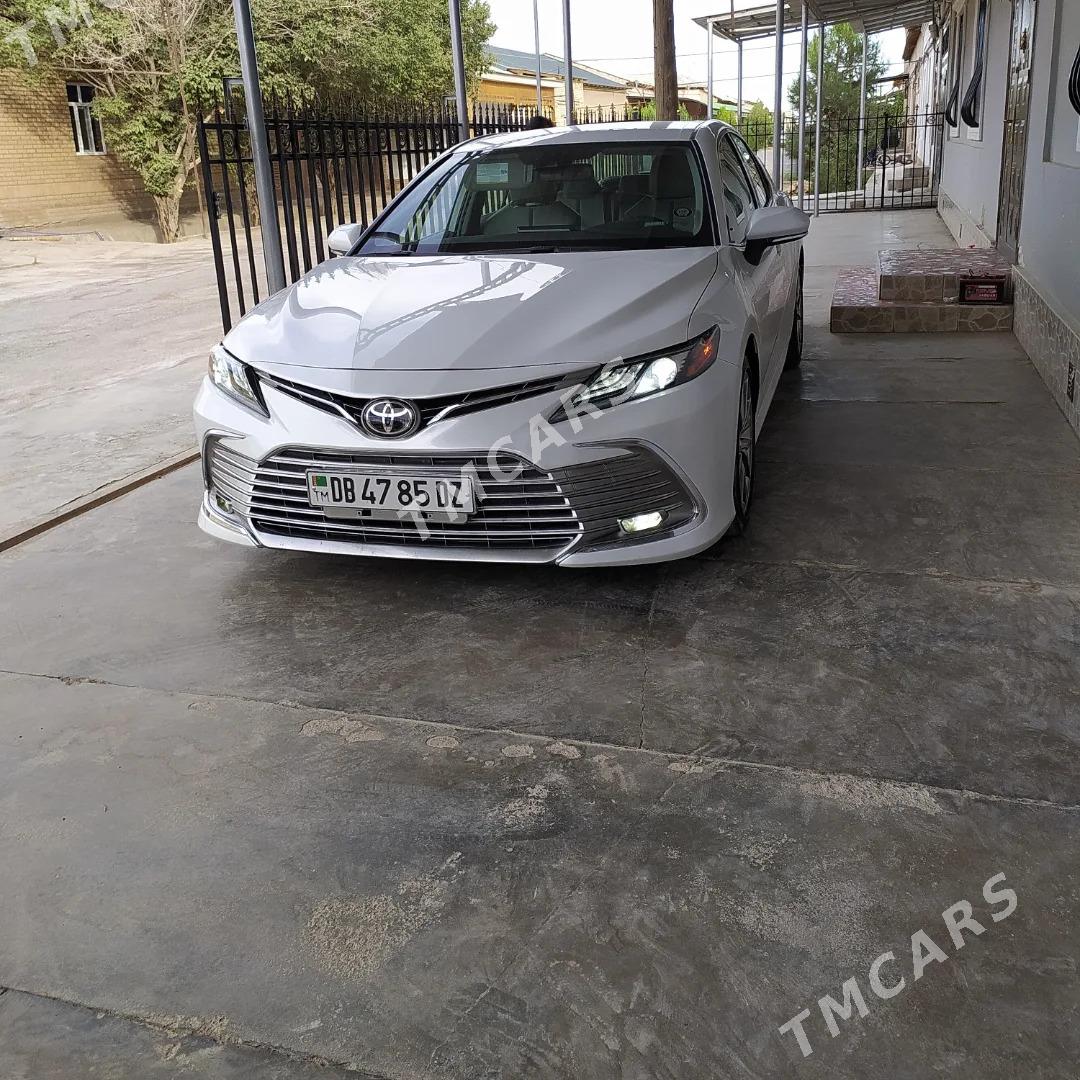 Toyota Camry 2021 - 340 000 TMT - Şabat etr. - img 2