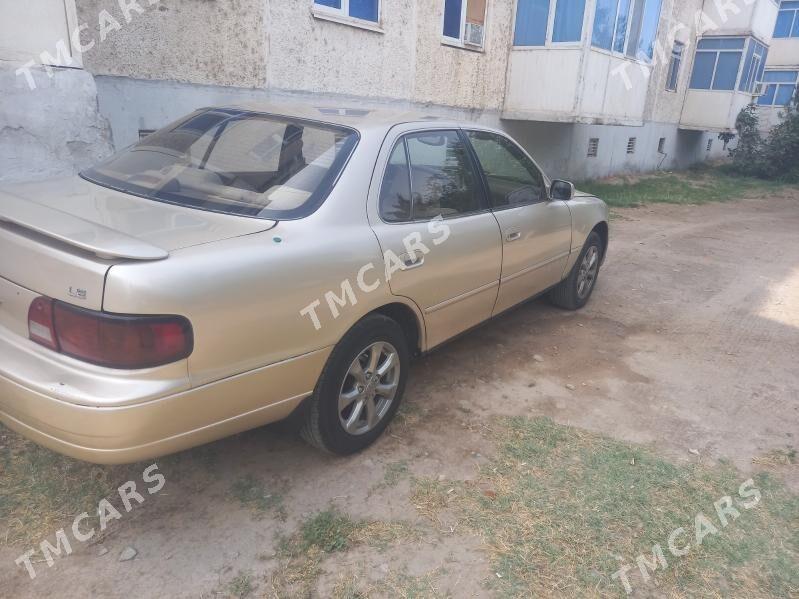 Toyota Camry 1995 - 86 000 TMT - Türkmenabat - img 3