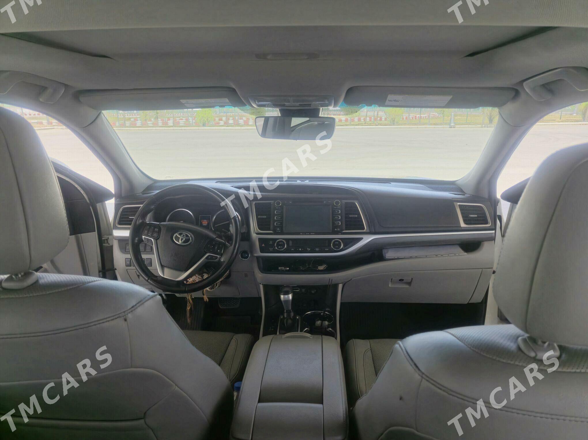 Toyota Highlander 2019 - 420 000 TMT - Ашхабад - img 1