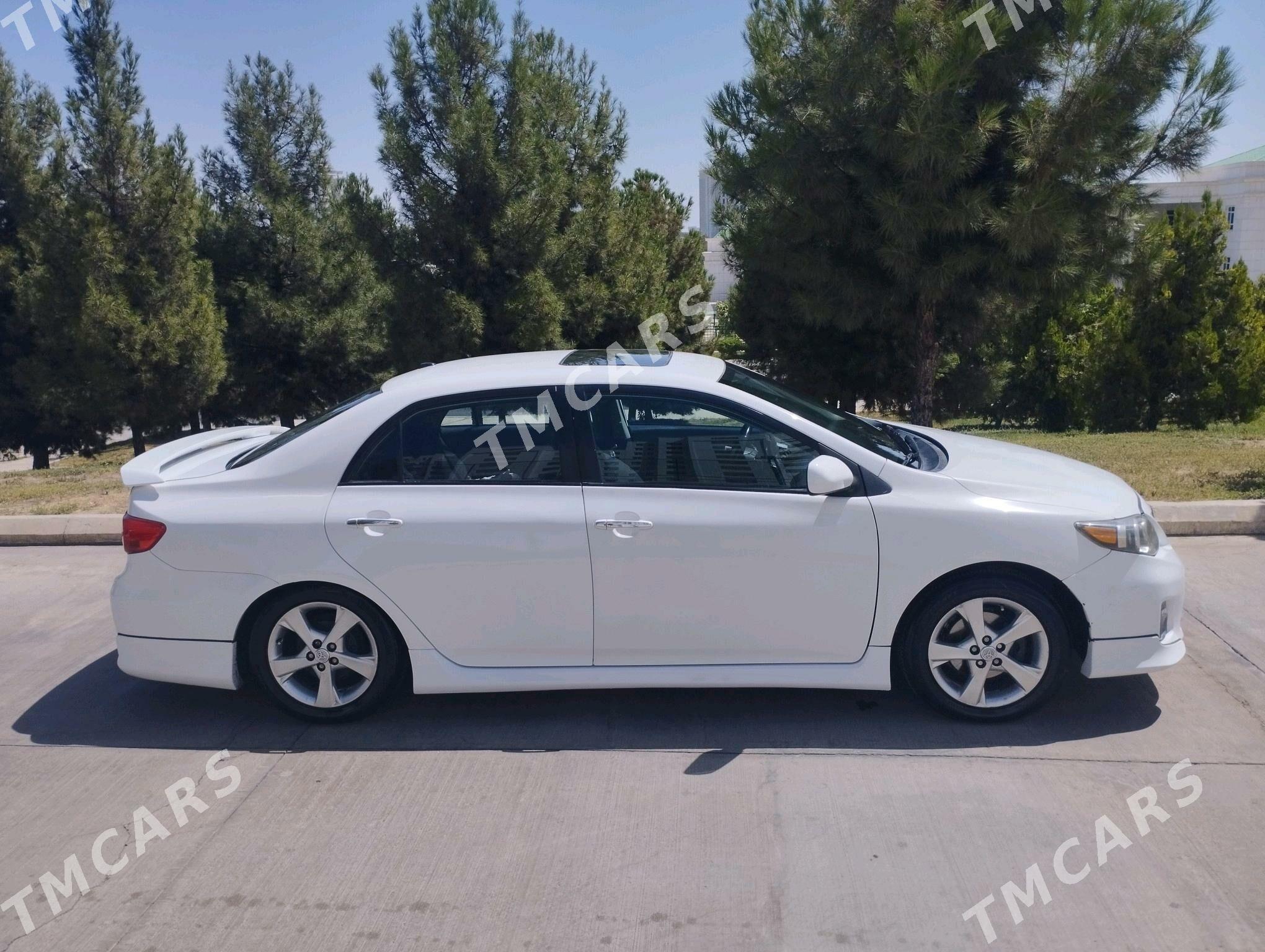Toyota Corolla 2011 - 185 000 TMT - Aşgabat - img 3