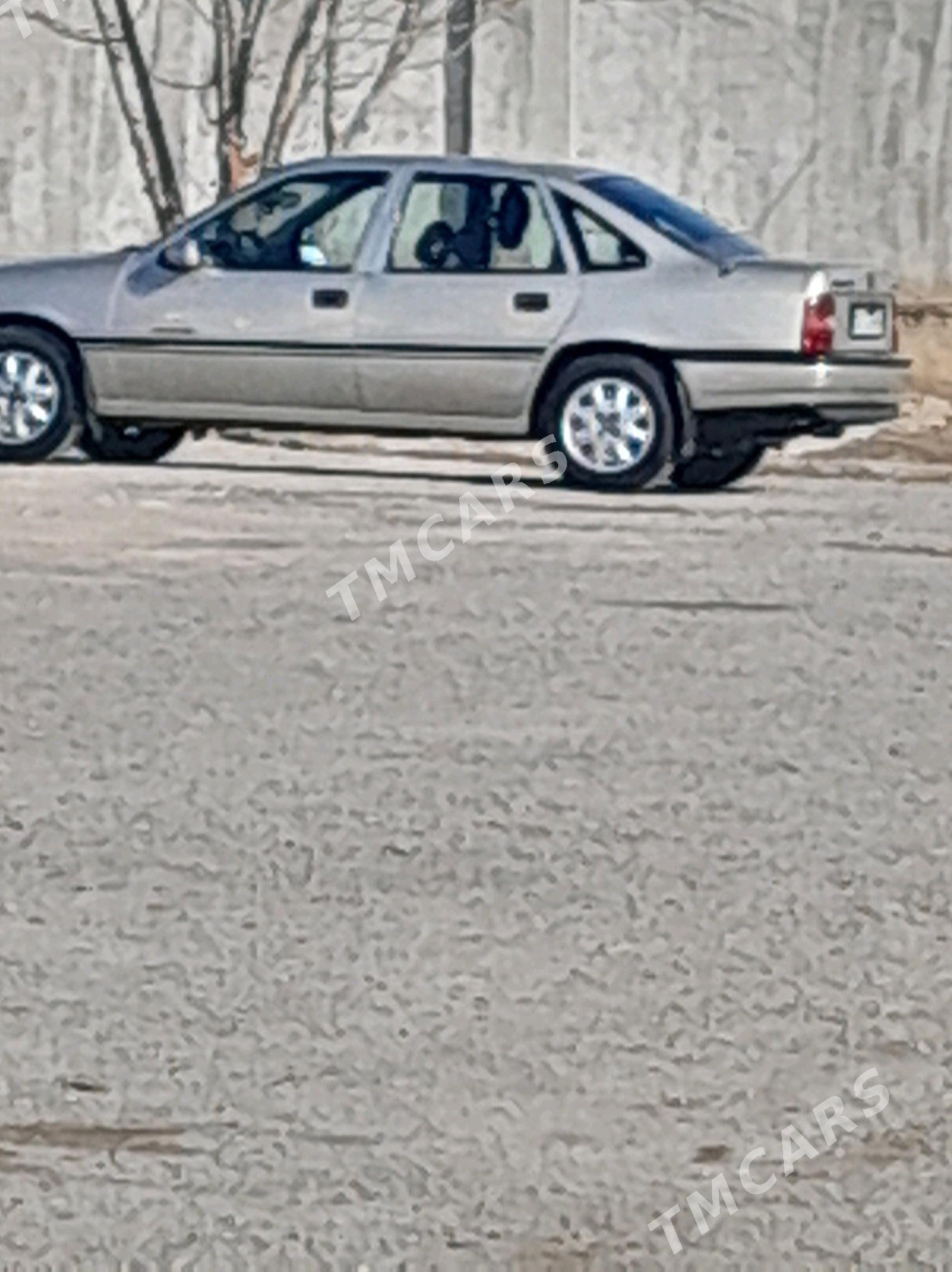Opel Vectra 1992 - 35 000 TMT - Murgap - img 6