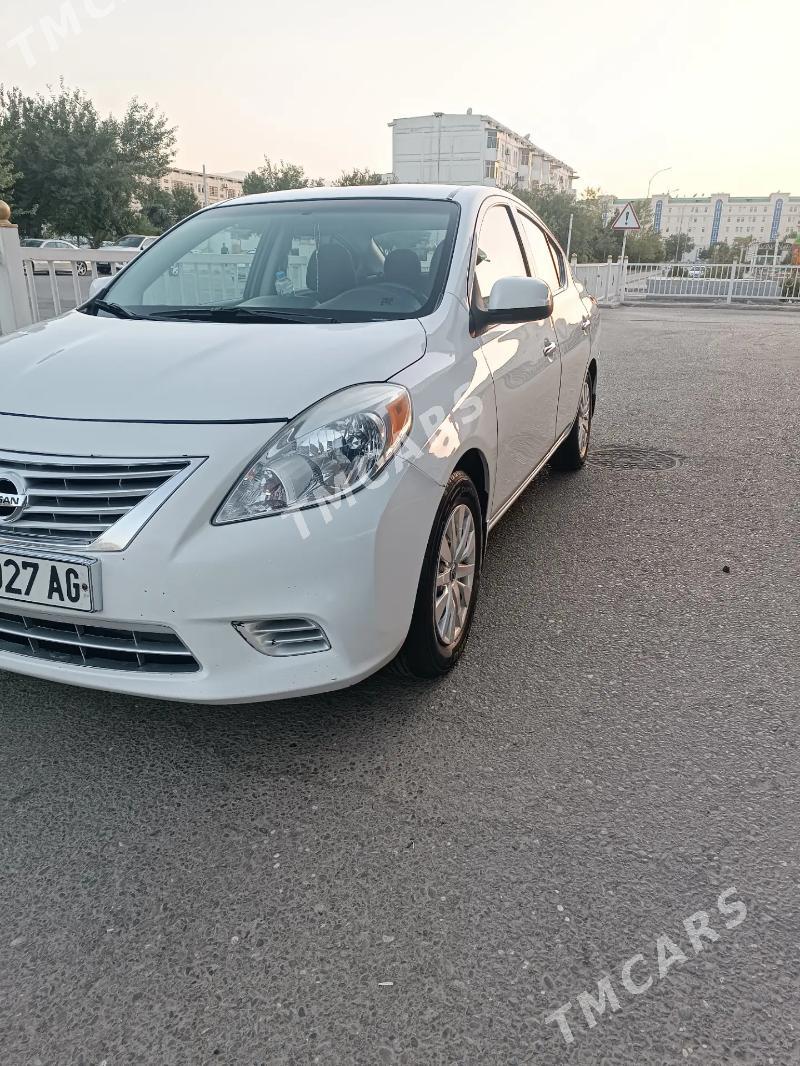 Nissan Versa 2014 - 125 000 TMT - Aşgabat - img 4