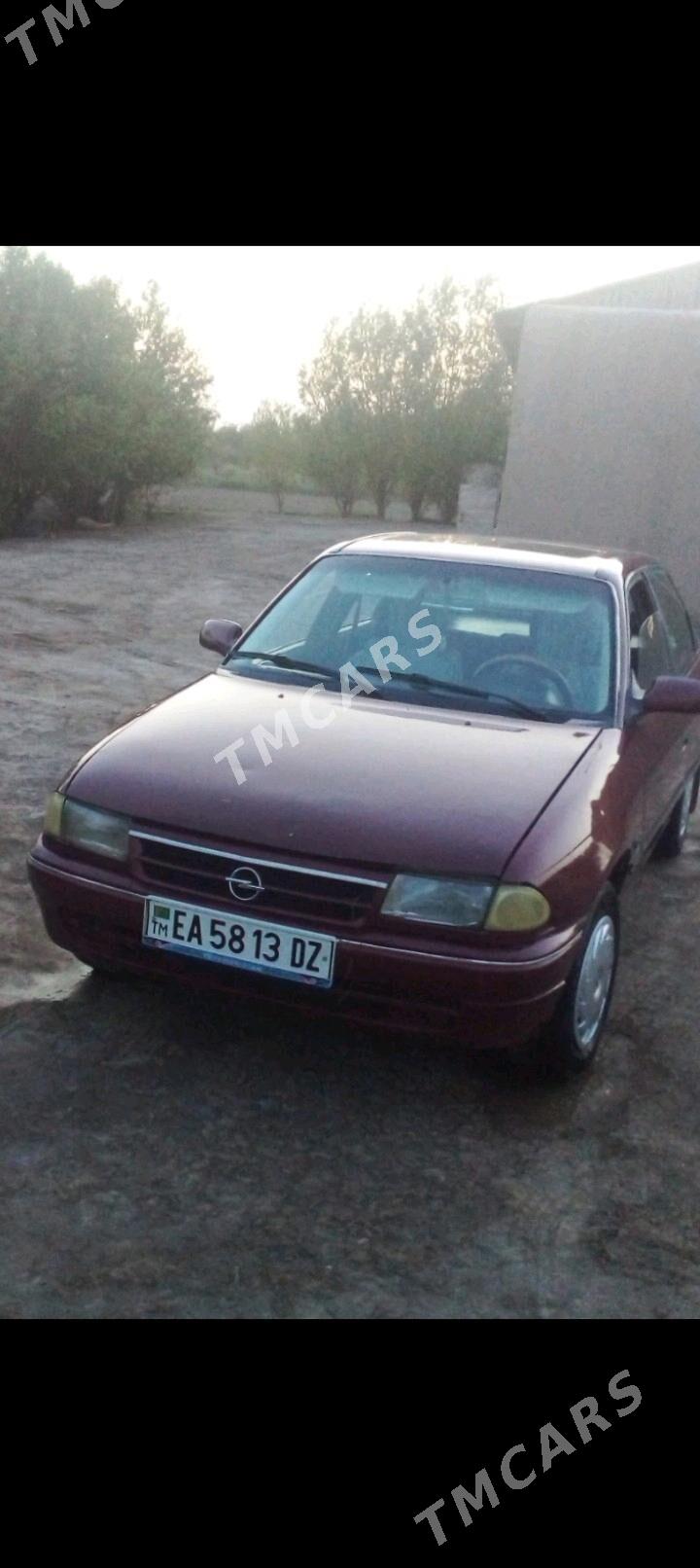 Opel Astra 1993 - 30 000 TMT - Türkmenbaşy etr. - img 4