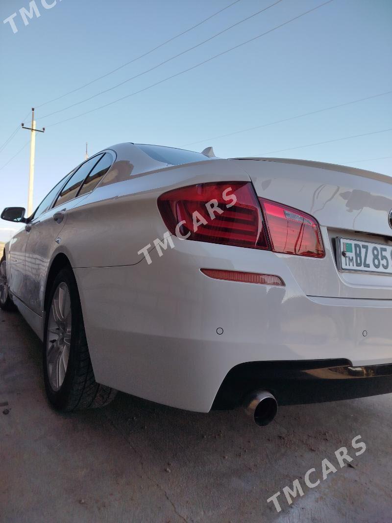 BMW F10 2012 - 300 000 TMT - Туркменабат - img 2
