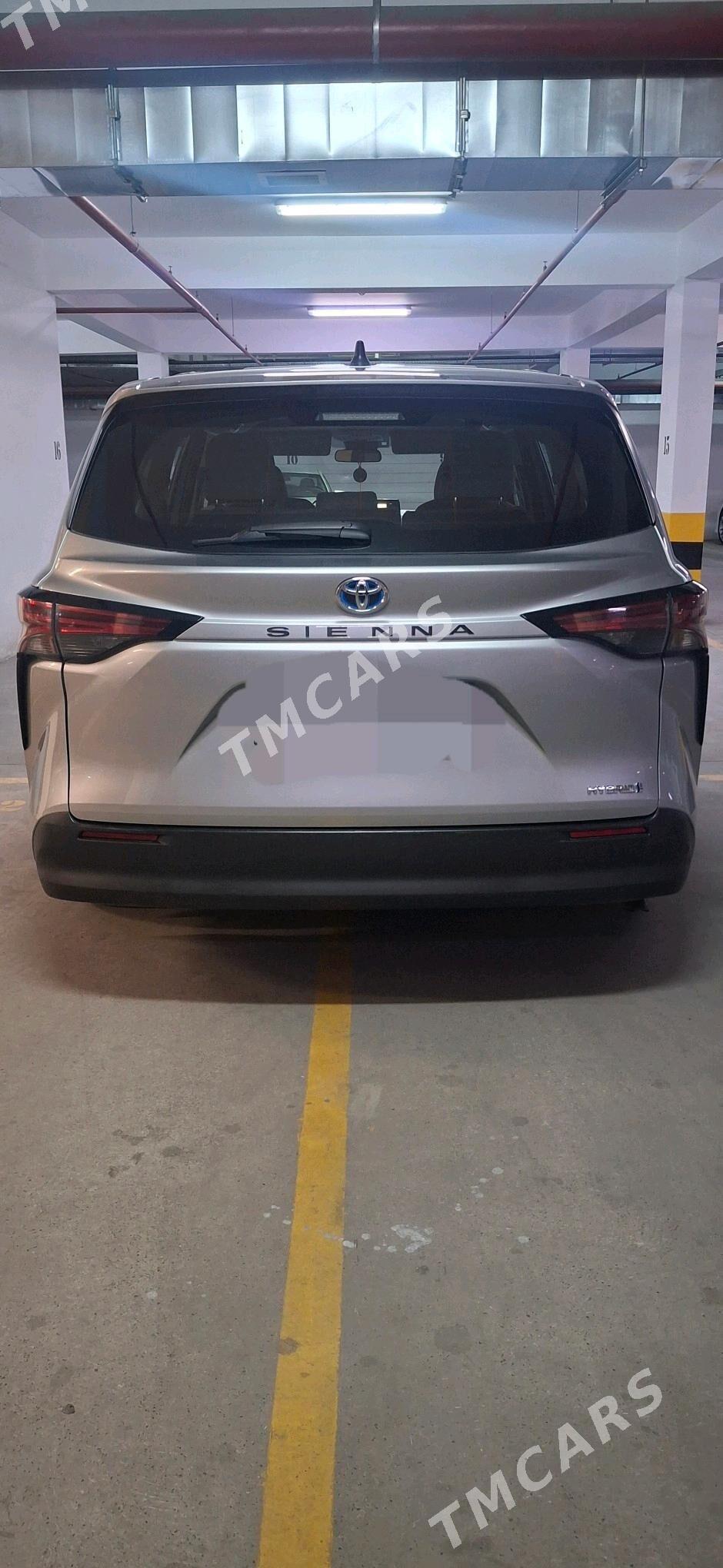 Toyota Sienna 2021 - 450 000 TMT - Ашхабад - img 7