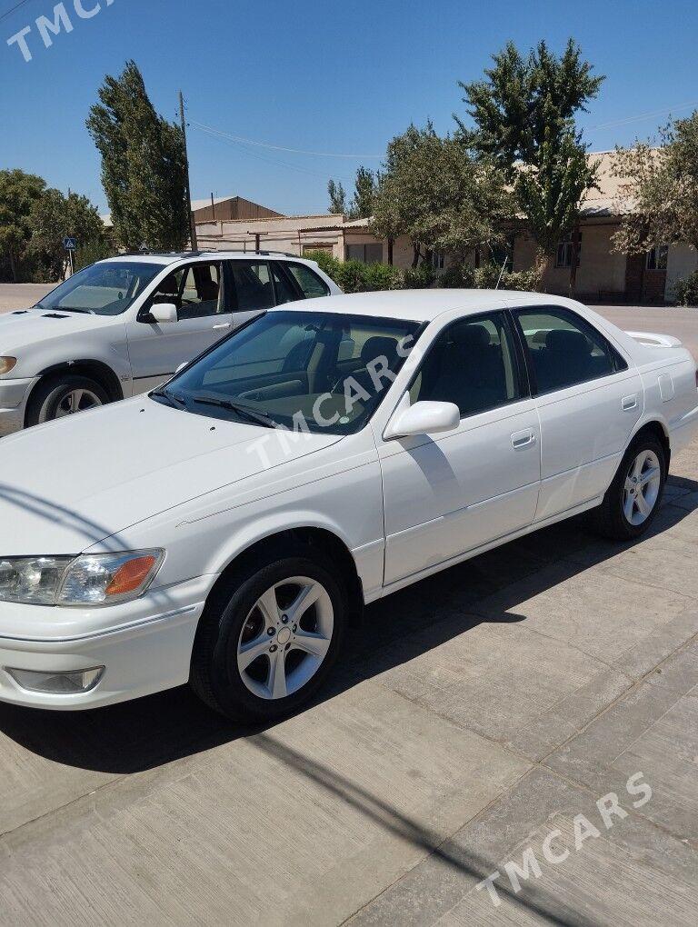 Toyota Camry 1999 - 135 000 TMT - Гурбансолтан Едже - img 3