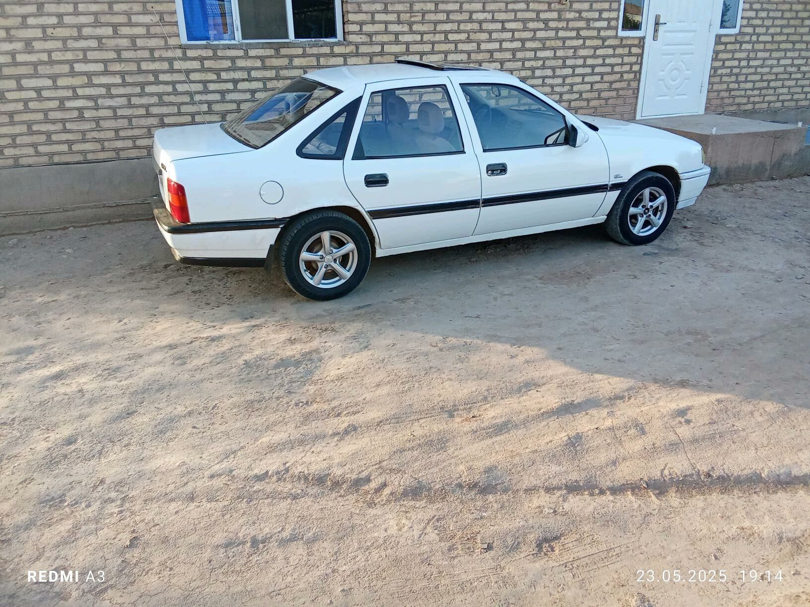 Opel Vectra 1990 - 30 000 TMT - Бабадайхан - img 3