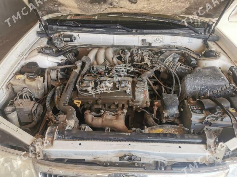 Toyota Avalon 1998 - 120 000 TMT - Тагтабазар - img 4