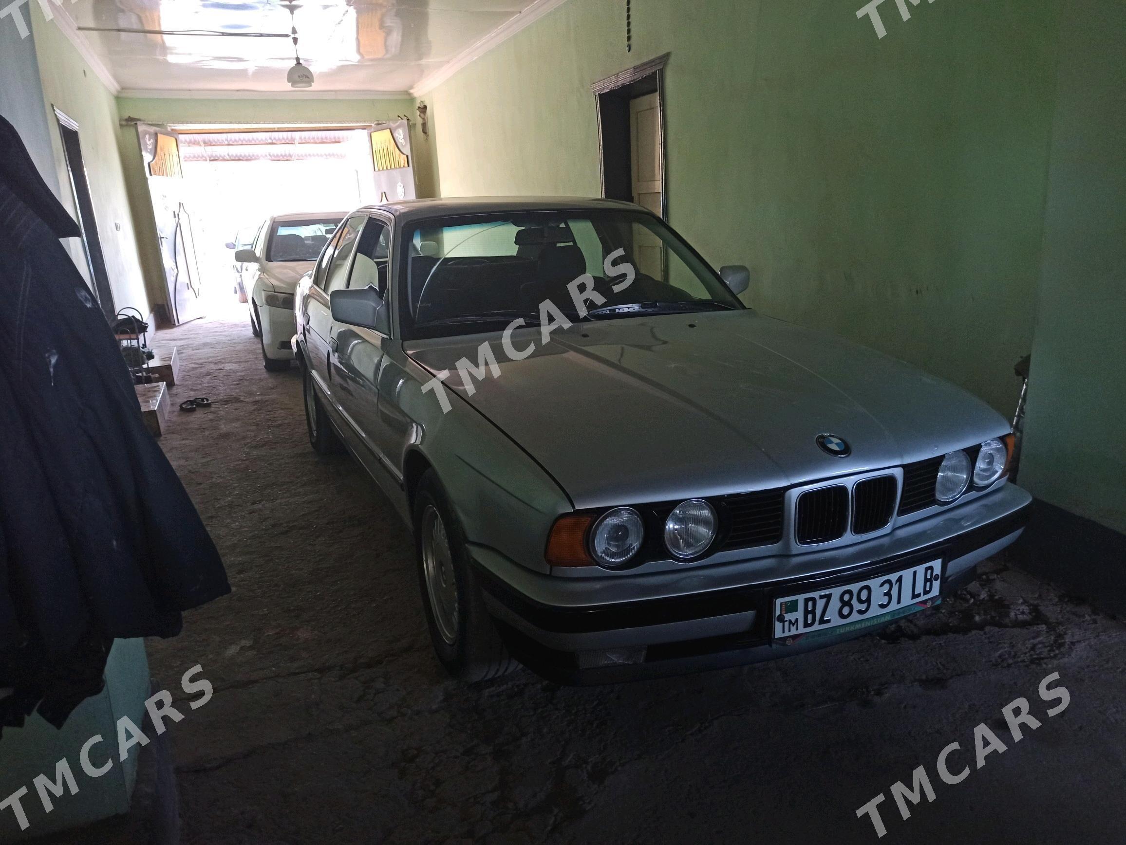 BMW 5 Series 1992 - 60 000 TMT - Дянев - img 3