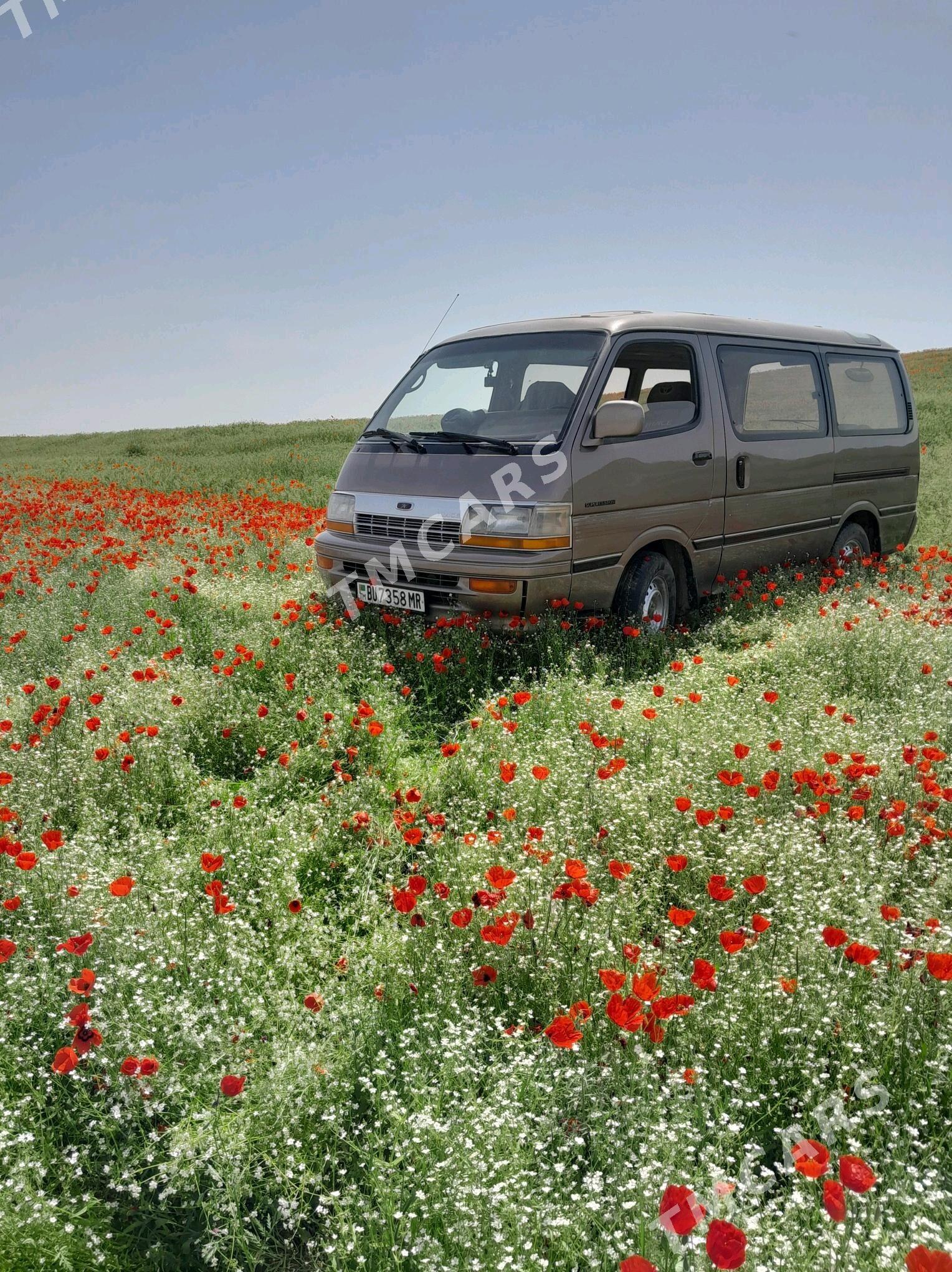 Toyota Hiace 1990 - 75 000 TMT - Mary - img 5